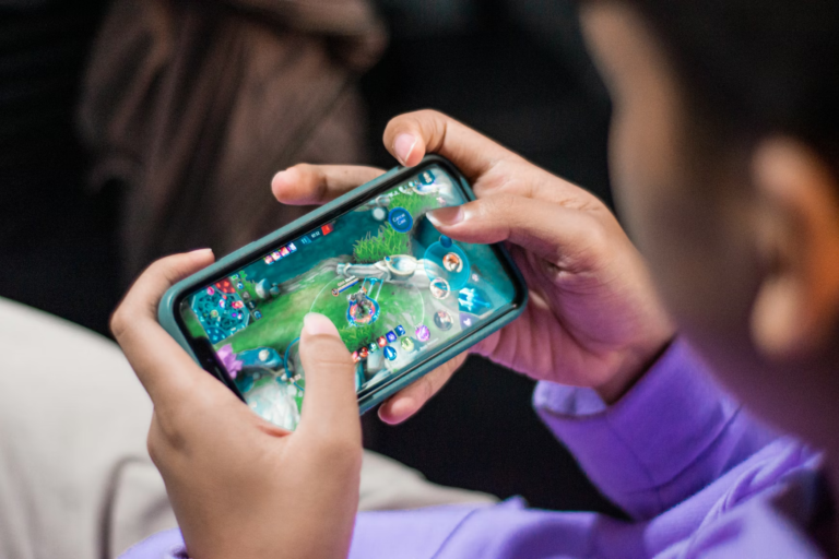 Why Mobile Sports Games Became A Worldwide Sports Habit Games